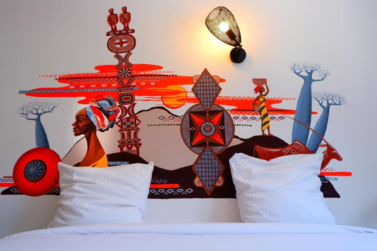 סילאוס Hotel Du Cirque מראה חיצוני תמונה